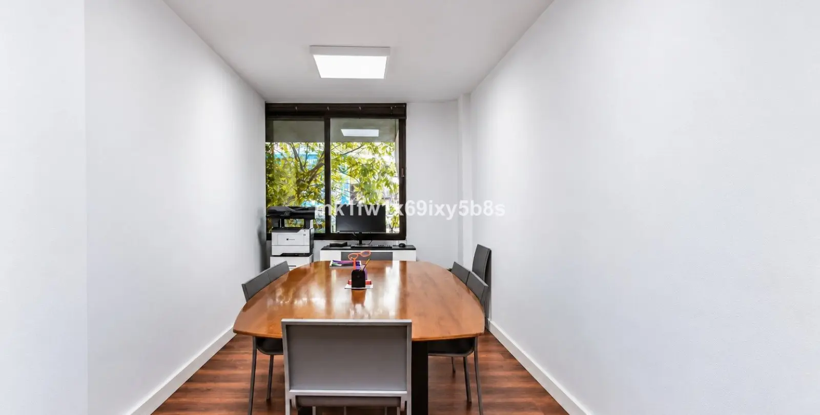 Venta de oficina en Marbella 16