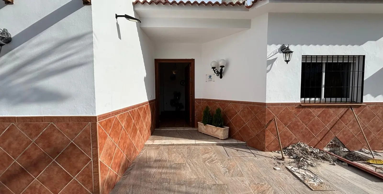 Продажа  отдельно стоящей виллы в Alhaurín de la Torre 3