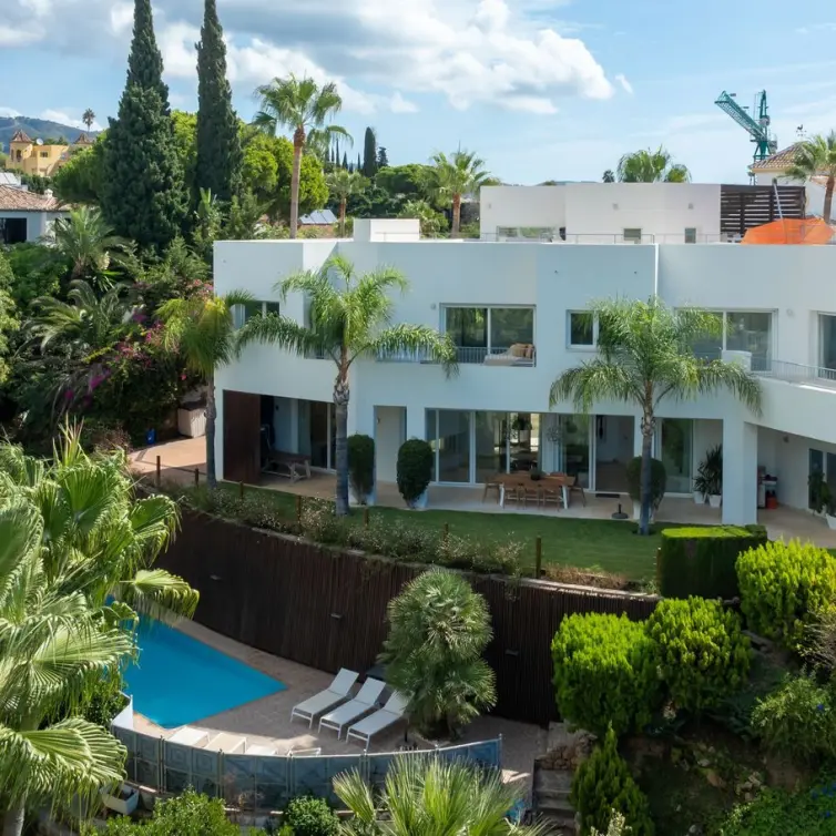 Venta de villa independiente en El Rosario