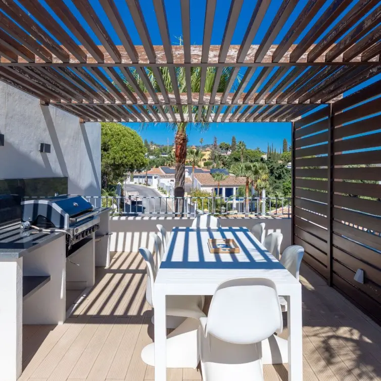 Venta de villa independiente en El Rosario