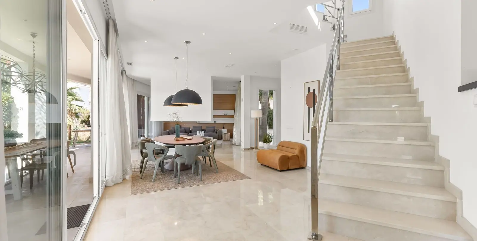 Venta de villa independiente en El Rosario 10