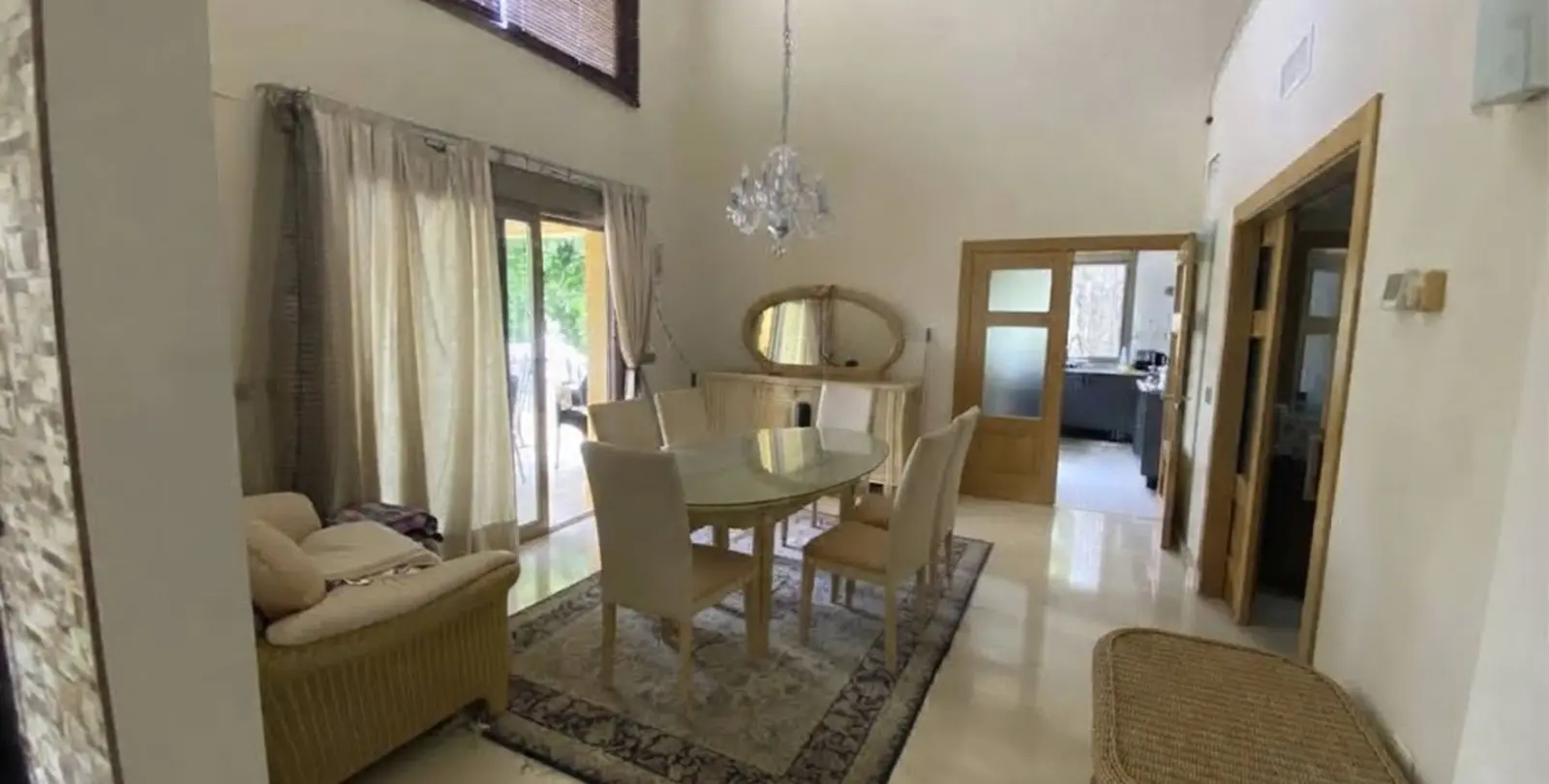 Venta de villa independiente en Nueva Andalucía 9
