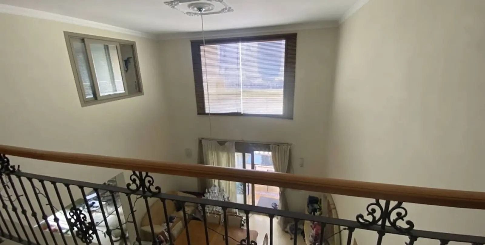 Venta de villa independiente en Nueva Andalucía 14