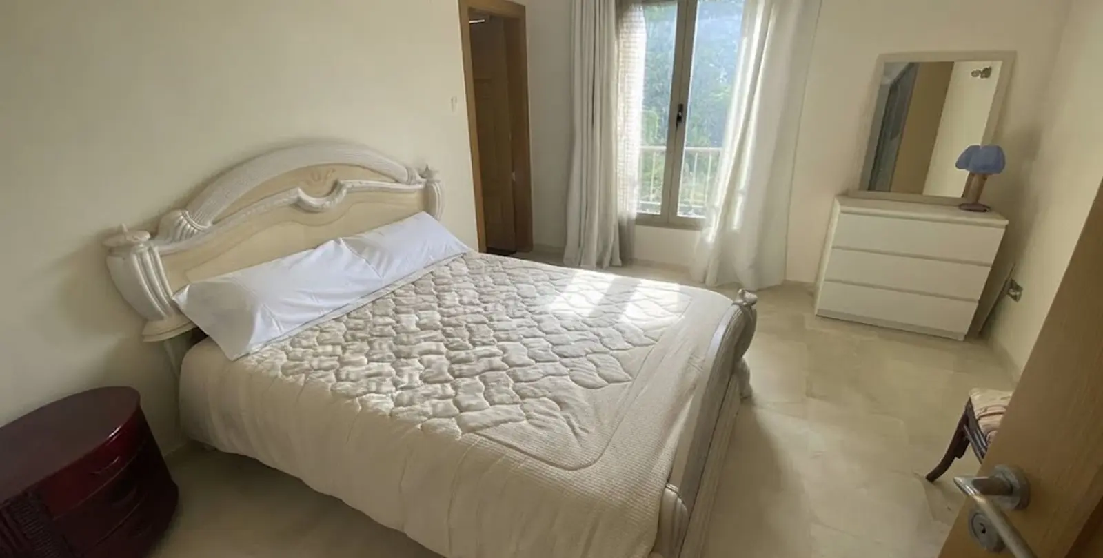 Venta de villa independiente en Nueva Andalucía 18