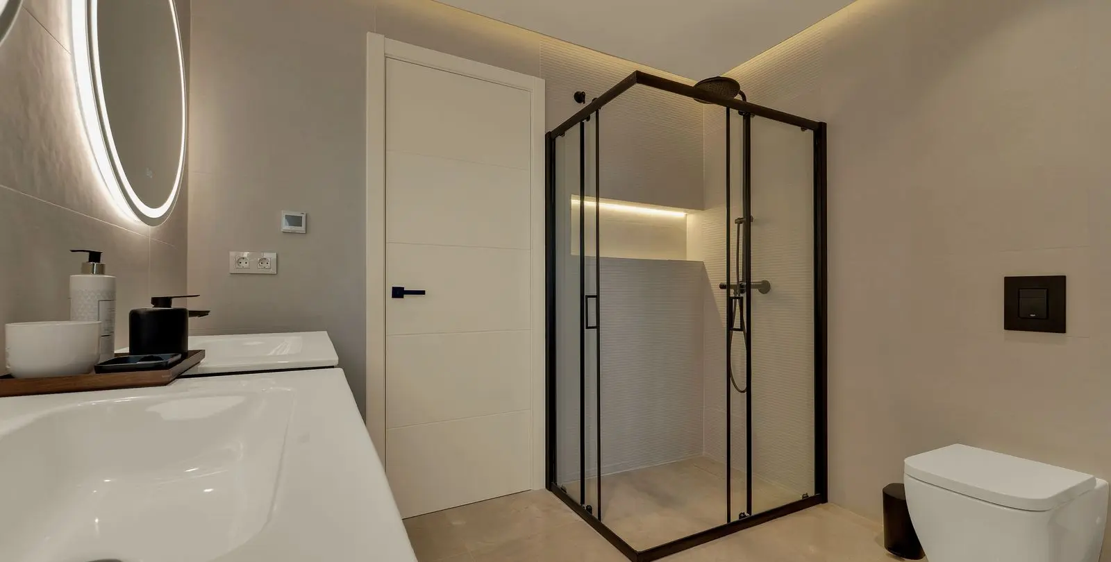 Venta de ático dúplex en Marbella 38