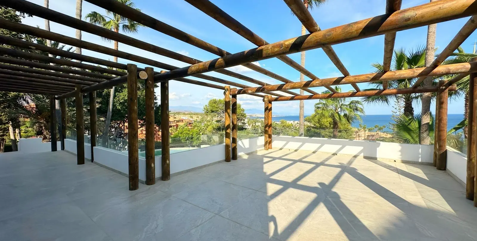 Venta de villa independiente en Estepona 7