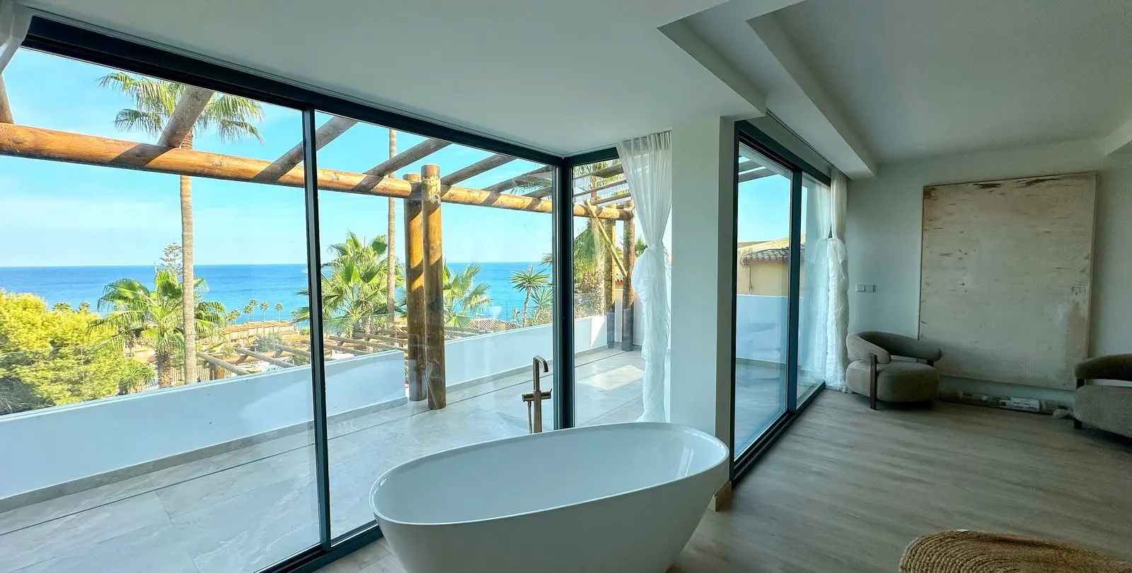 Venta de villa independiente en Estepona 26