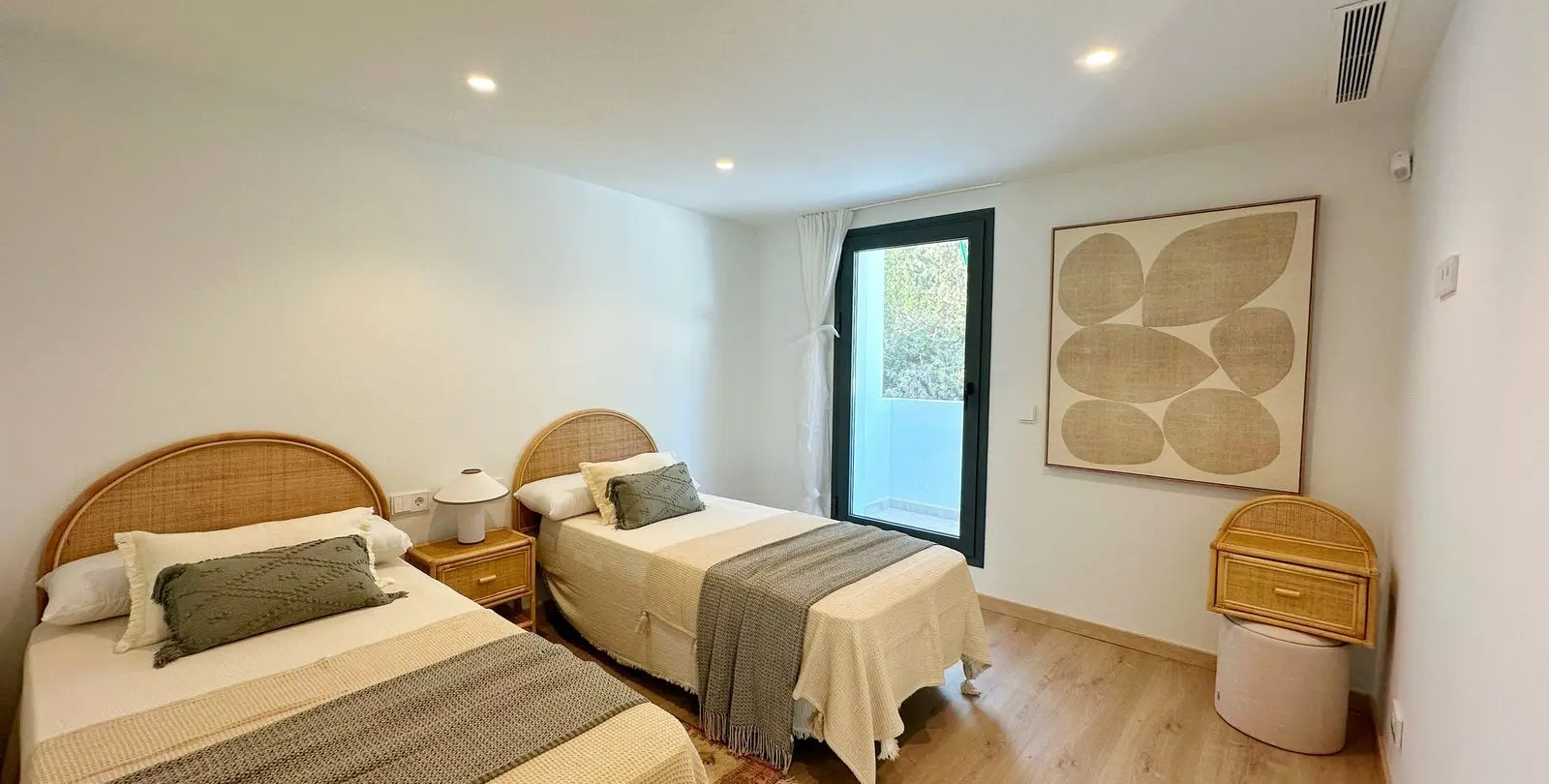 Venta de villa independiente en Estepona 28