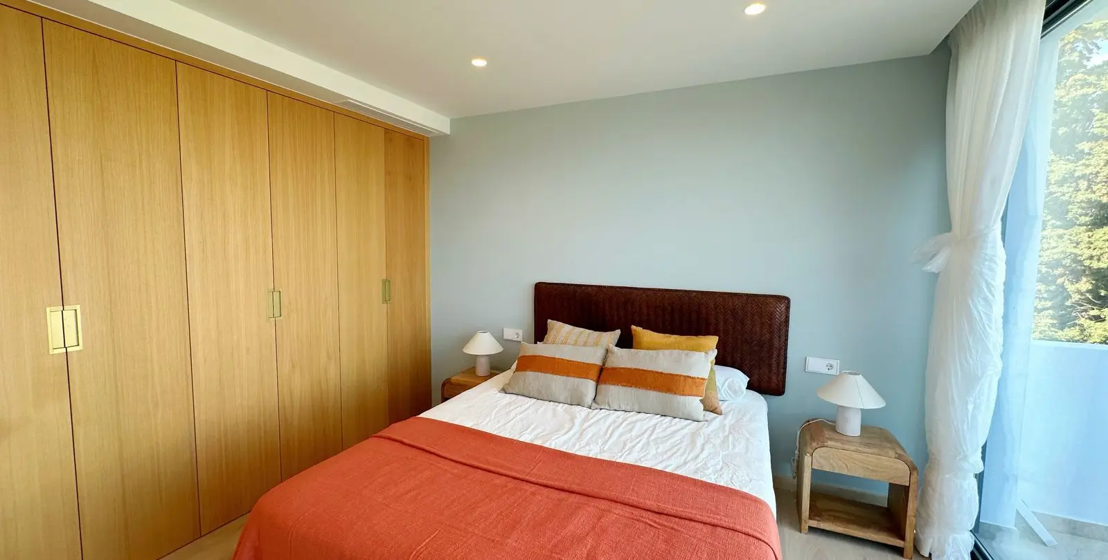 Venta de villa independiente en Estepona 30