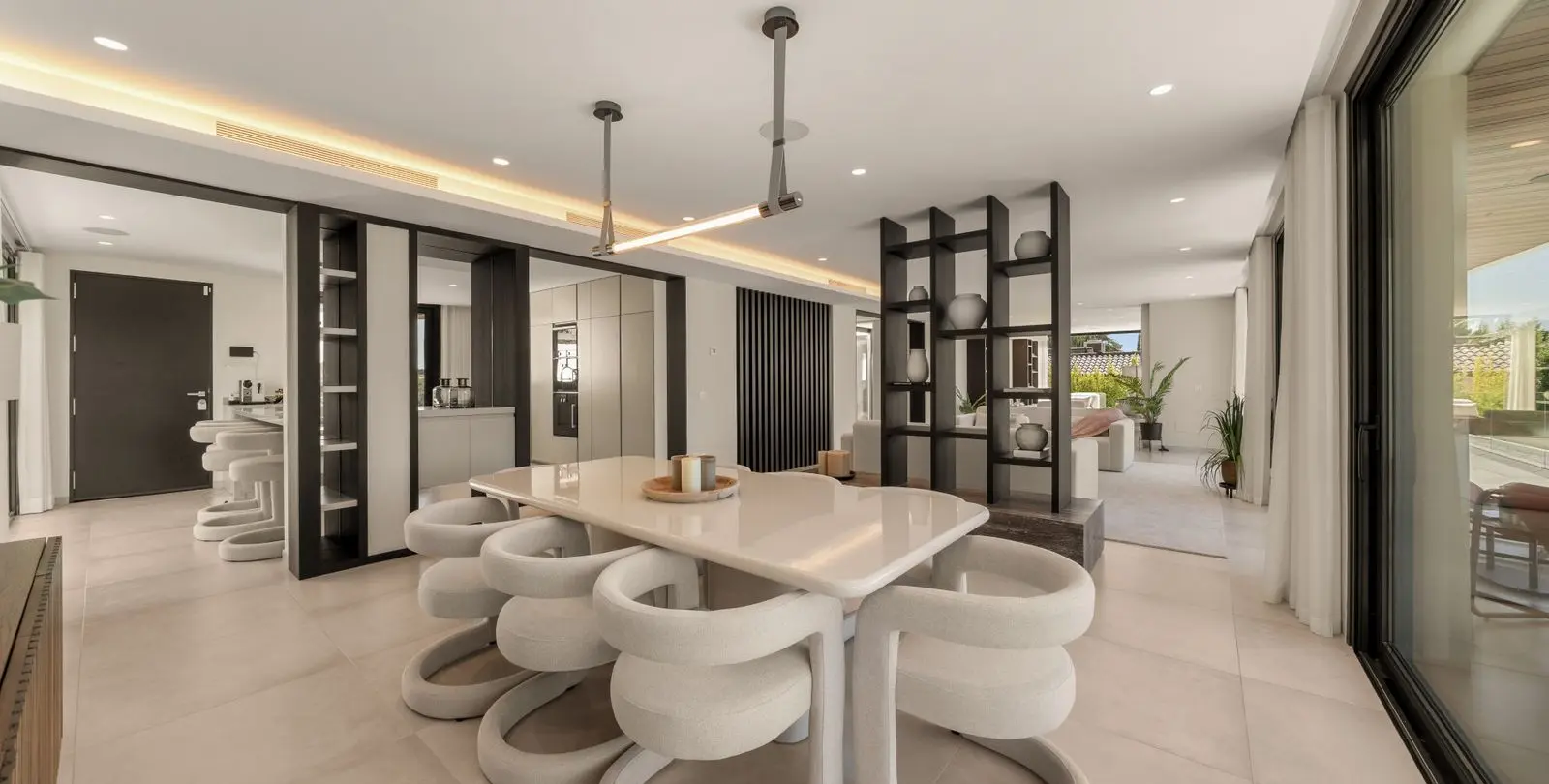 Venta de villa independiente en Nueva Andalucía 7