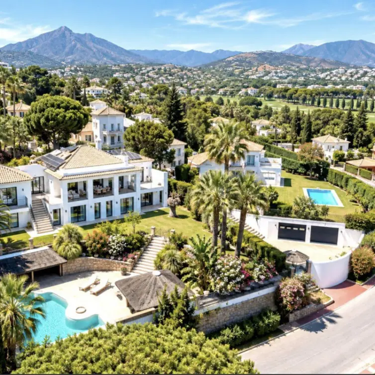 Долгосрочная аренда  отдельно стоящей виллы в Marbella