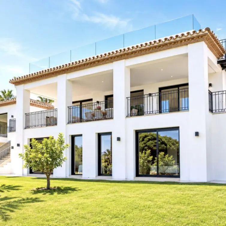 Долгосрочная аренда  отдельно стоящей виллы в Marbella