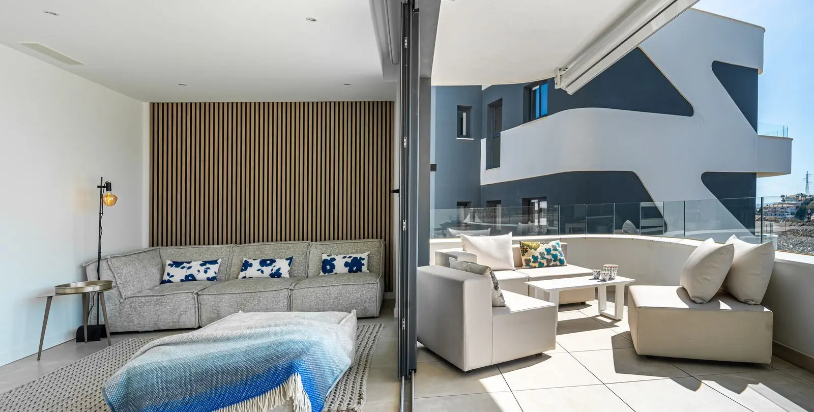 Venta de apartamento en planta media en Fuengirola 11