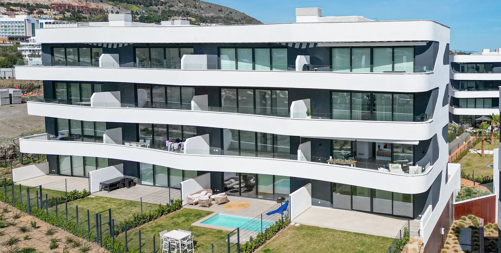 Venta de apartamento en planta media en Fuengirola 32