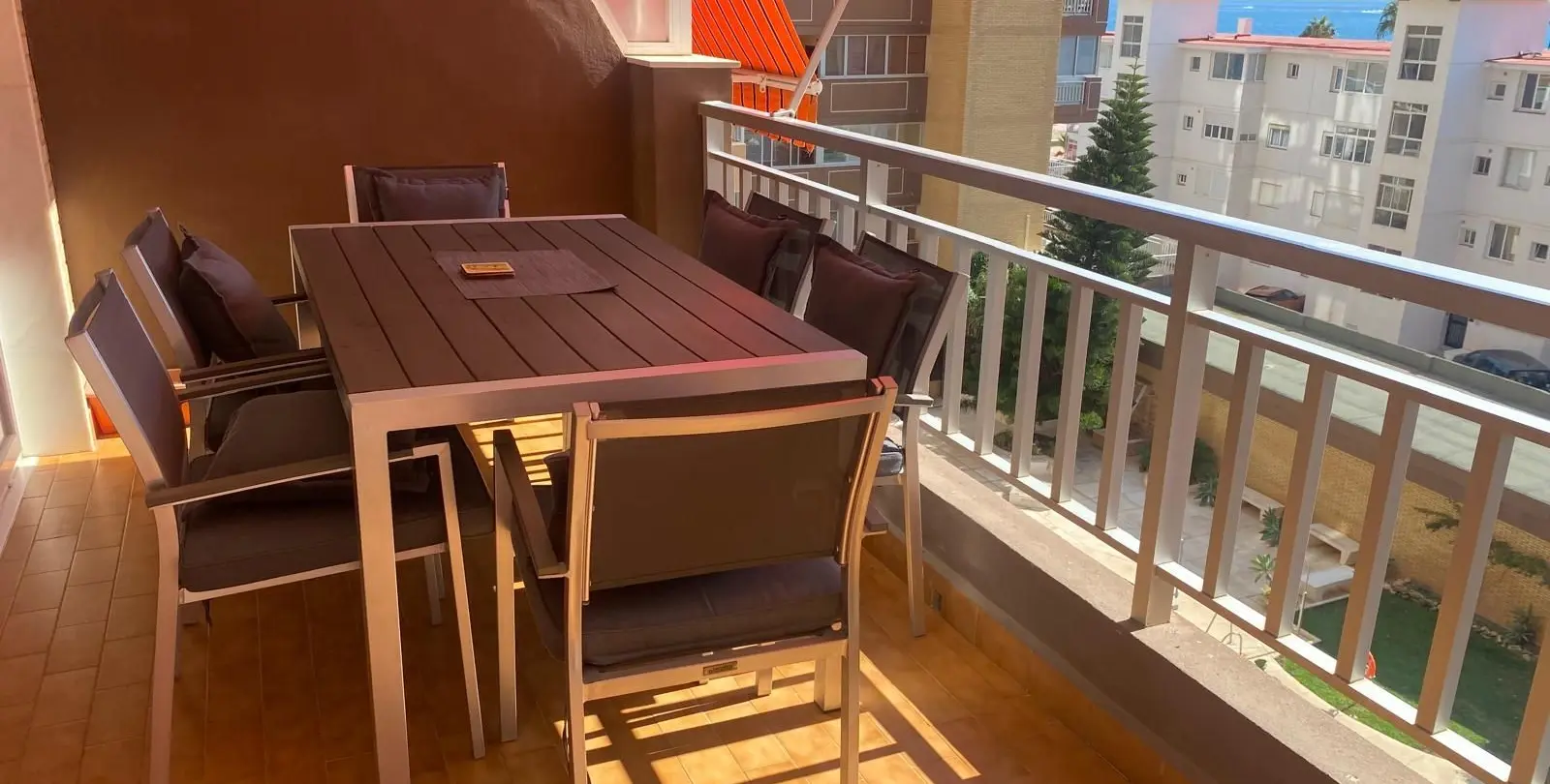 Venta de apartamento en planta media en Fuengirola 8