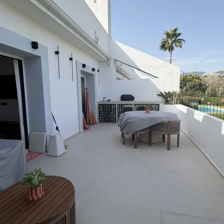 Venta de apartamento en planta baja en La Quinta