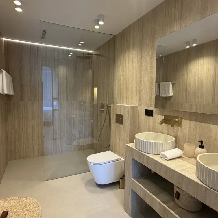 Venta de apartamento en planta baja en La Quinta