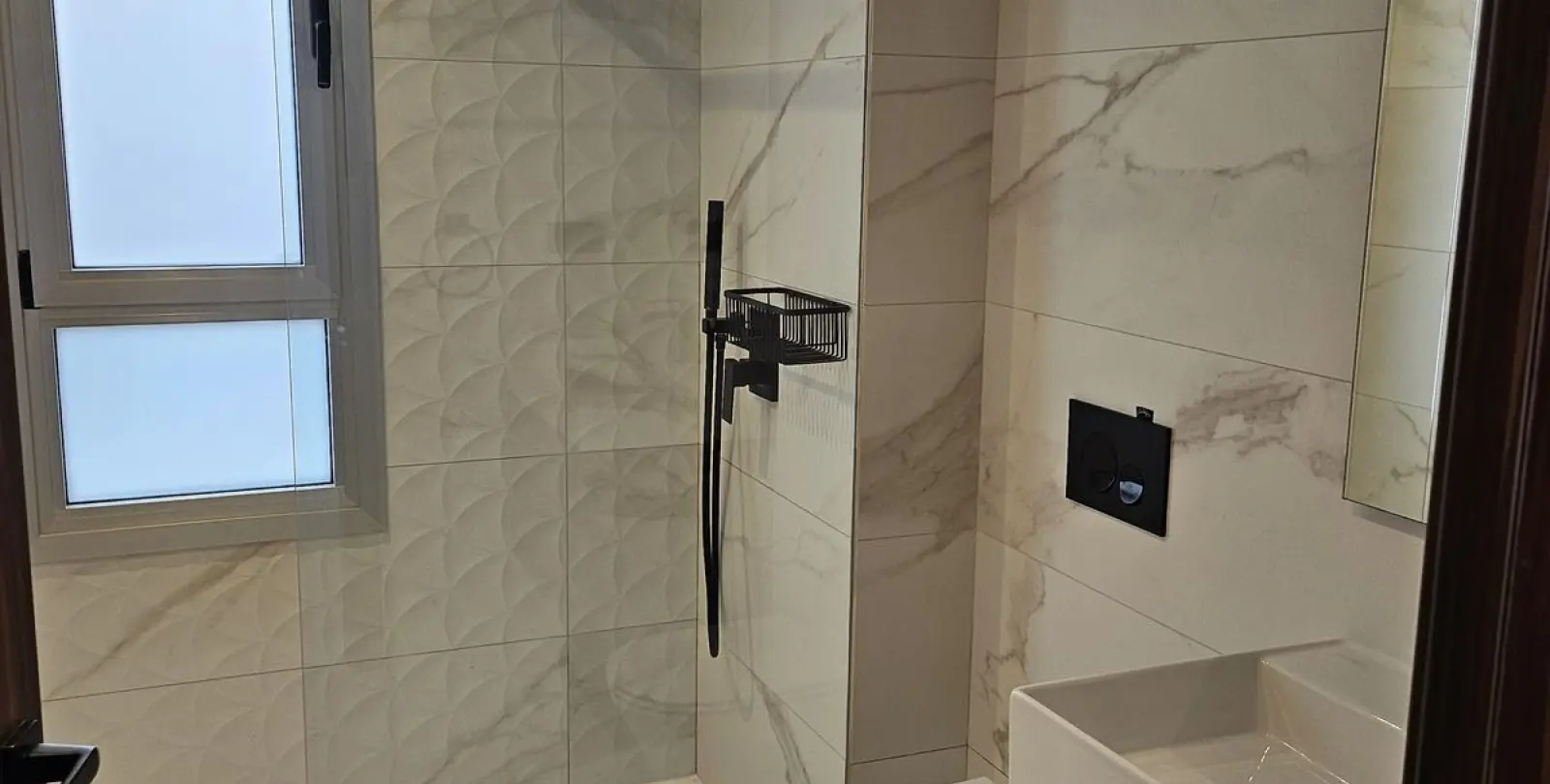 Venta de apartamento en planta media en San Pedro de Alcántara 16