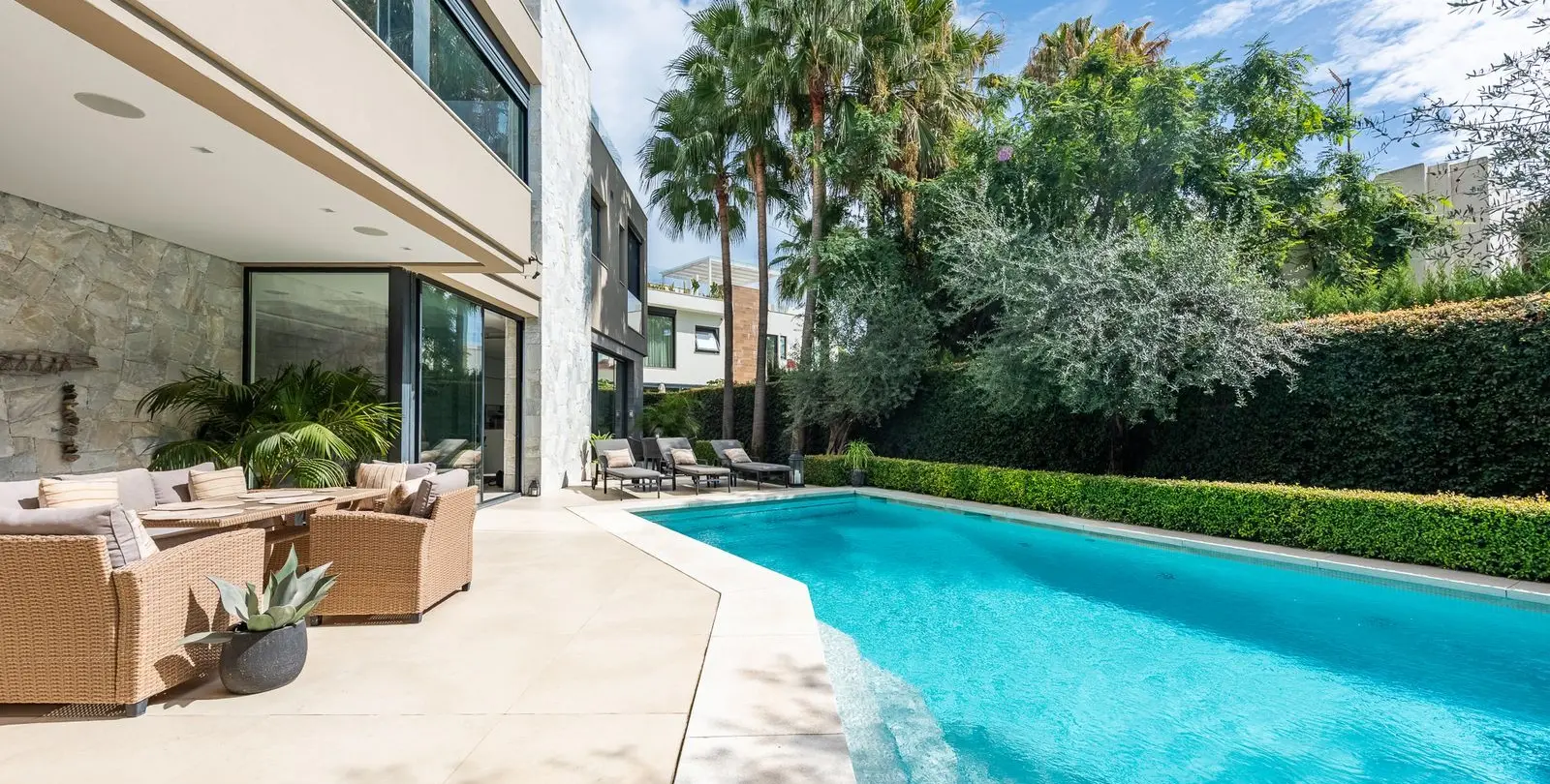 Venta de villa independiente en The Golden Mile 11