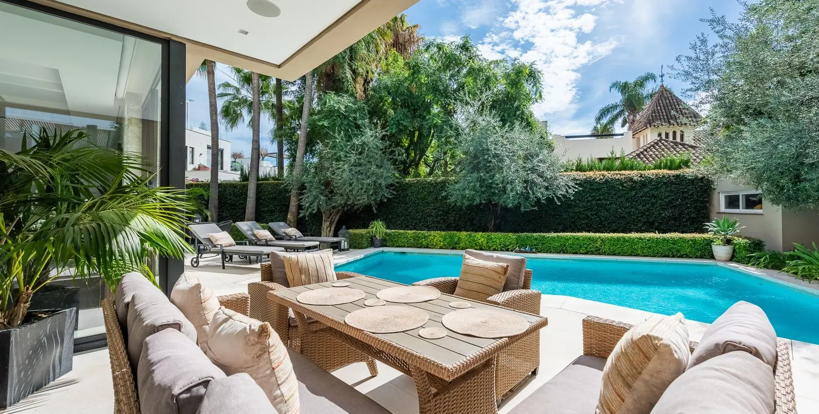 Venta de villa independiente en The Golden Mile 38