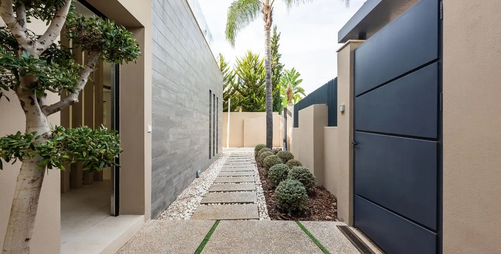 Venta de villa independiente en The Golden Mile 55