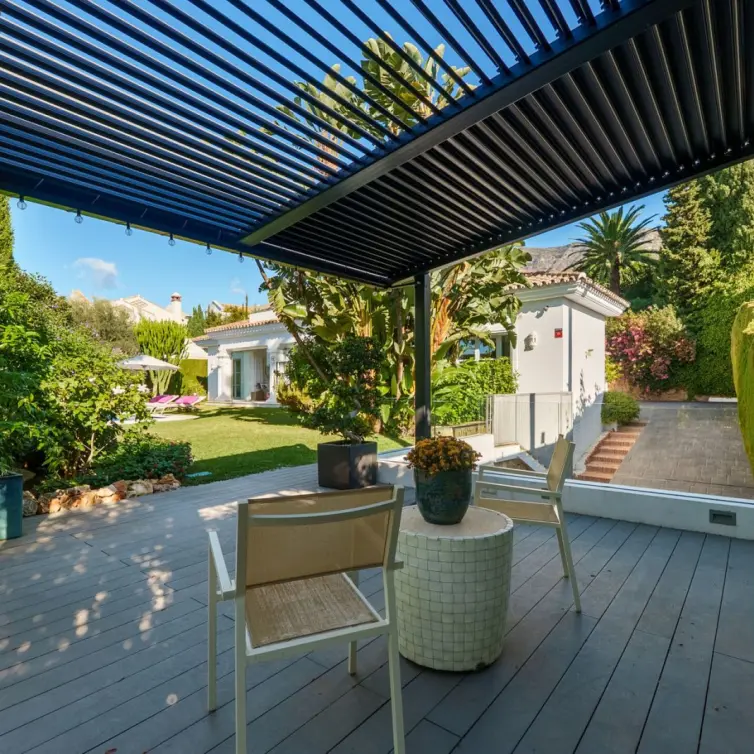 Venta de villa independiente en Sierra Blanca