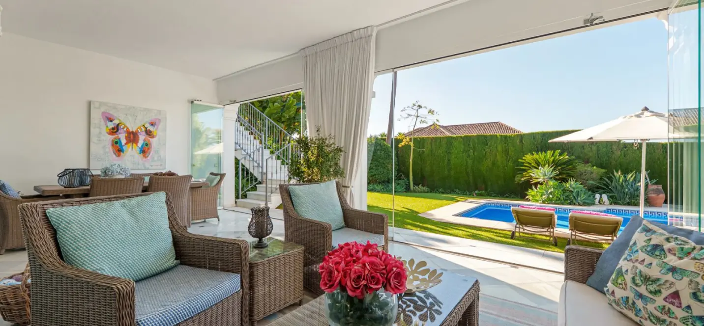 Venta de villa independiente en Sierra Blanca 3