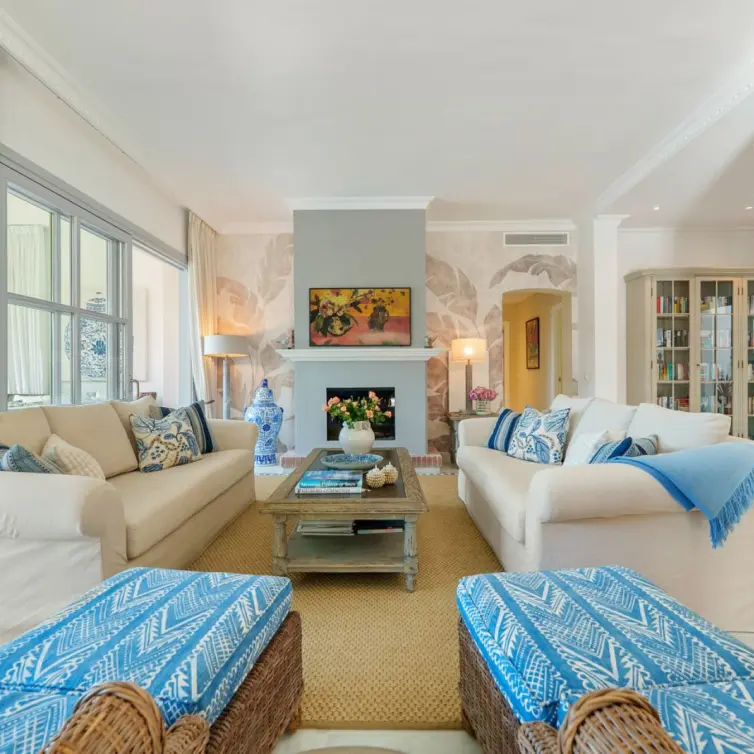 Venta de villa independiente en Sierra Blanca