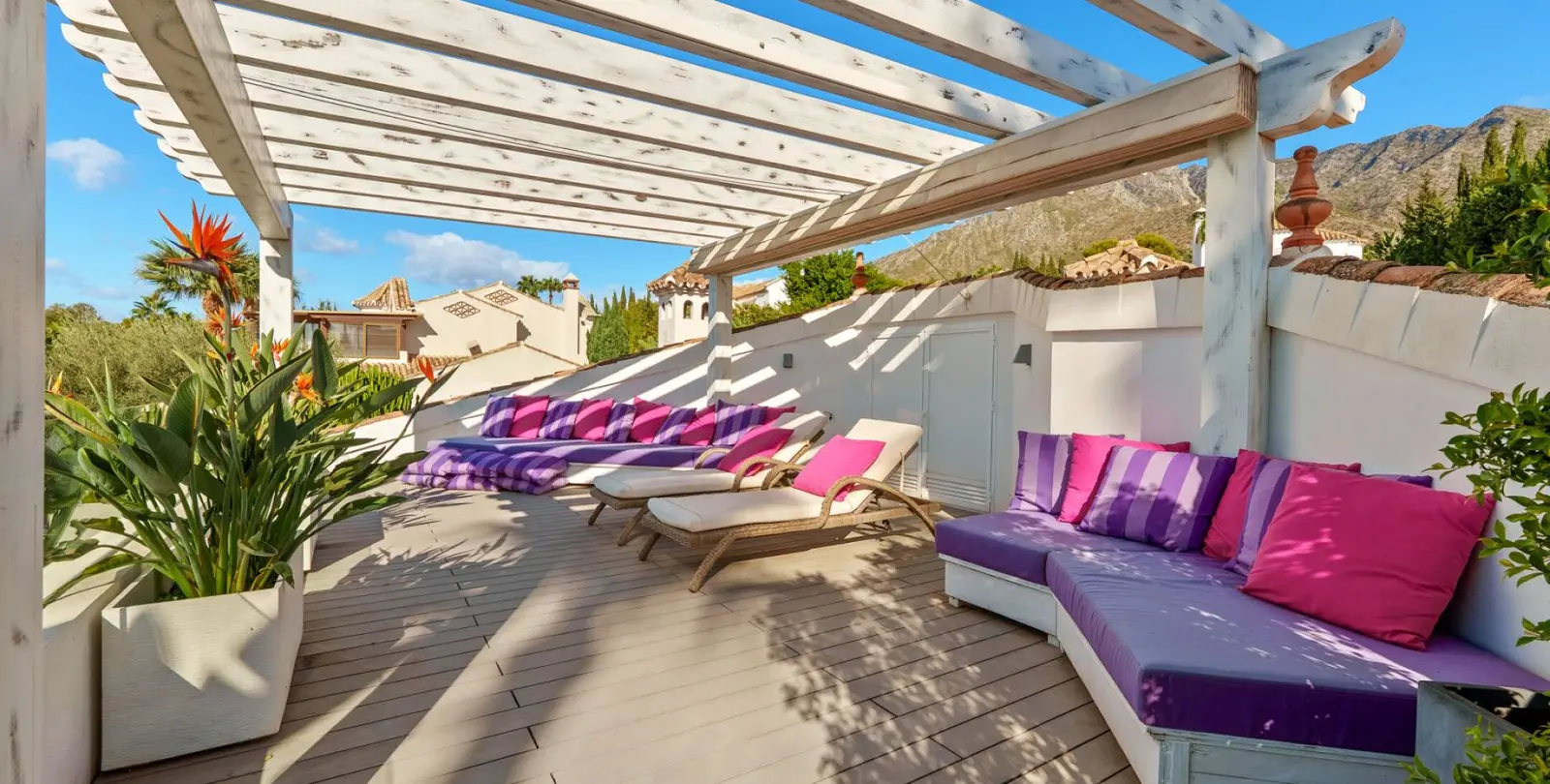 Venta de villa independiente en Sierra Blanca 32