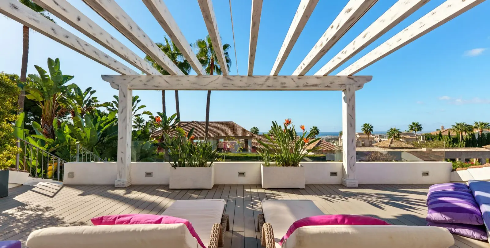 Venta de villa independiente en Sierra Blanca 34