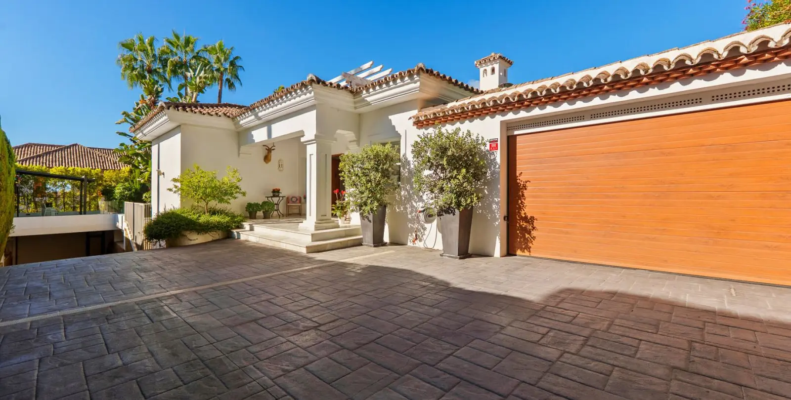 Venta de villa independiente en Sierra Blanca 36