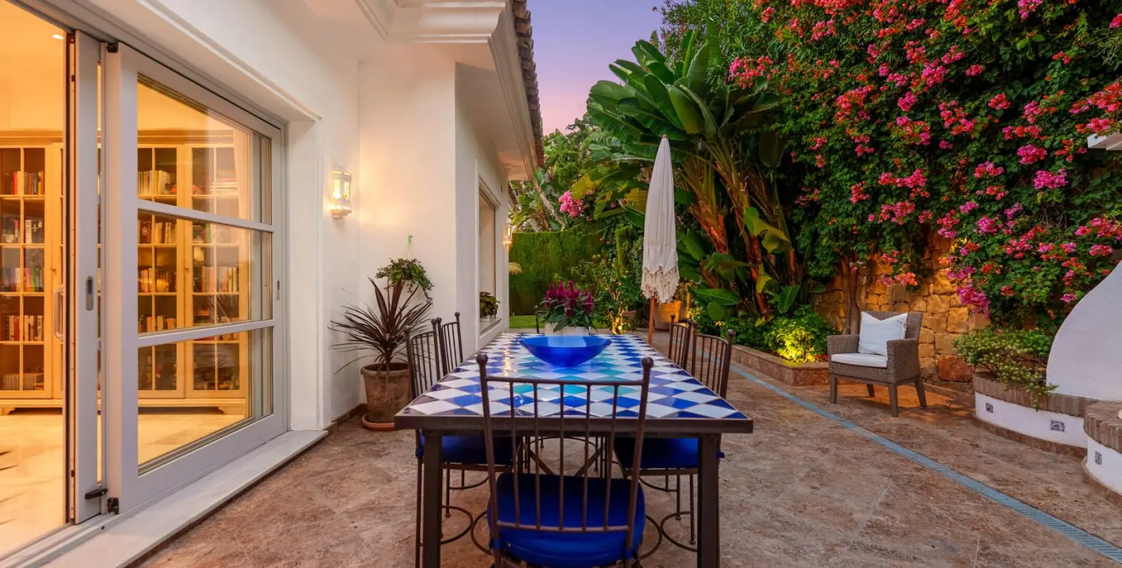 Venta de villa independiente en Sierra Blanca 46