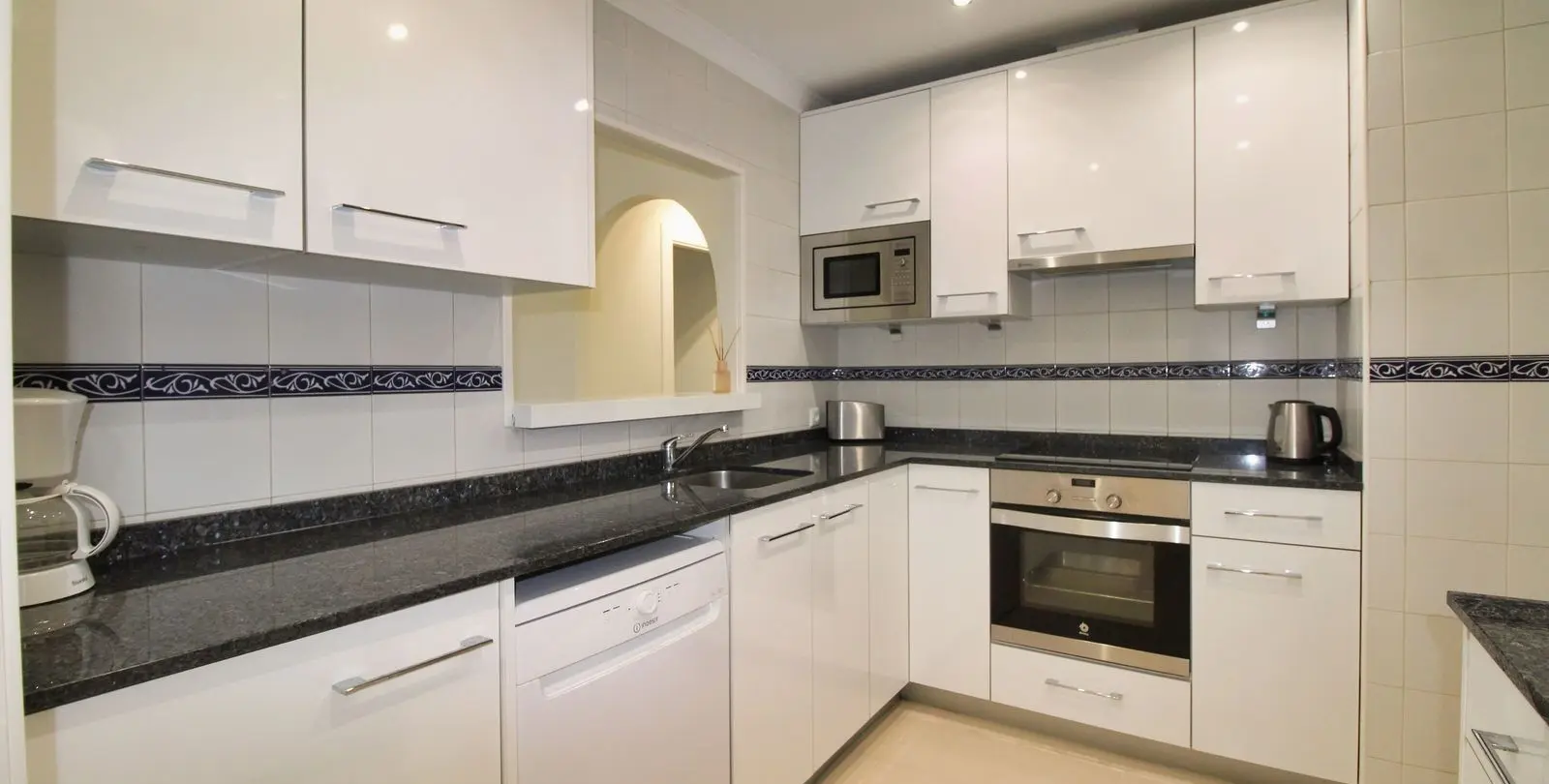 Sale of ground floor apartment in La Cala Hills 16