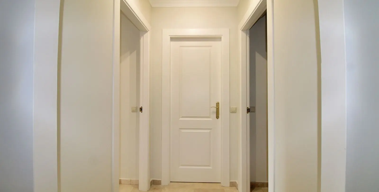 Sale of ground floor apartment in La Cala Hills 19