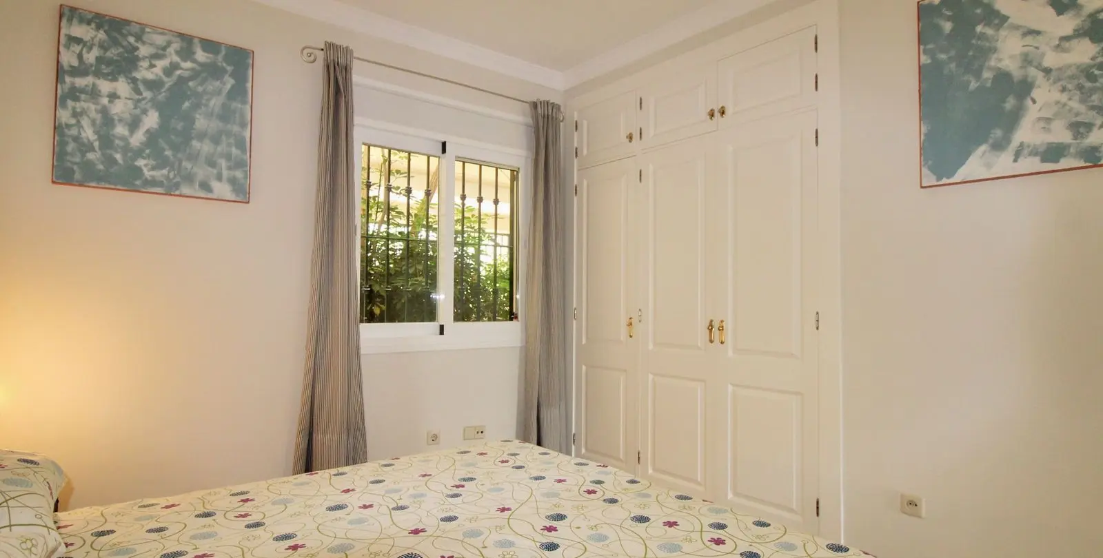 Sale of ground floor apartment in La Cala Hills 24