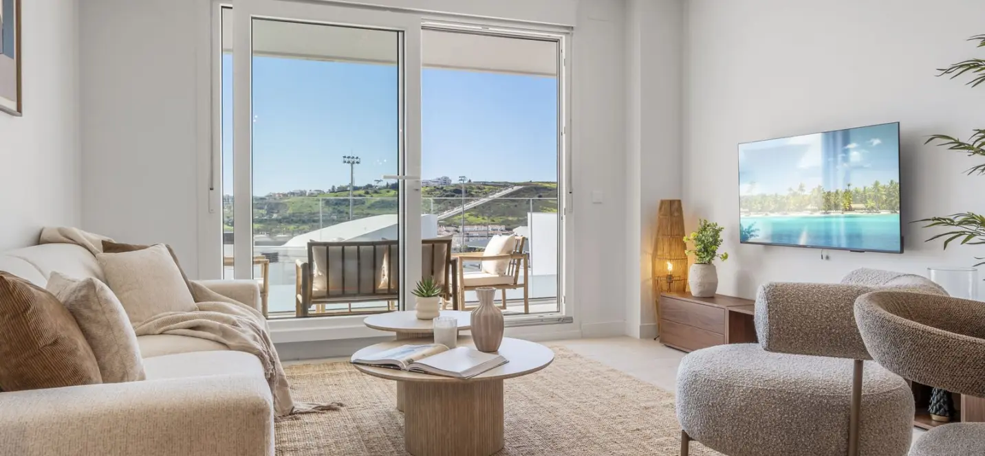 Venta de apartamento en planta baja en Estepona 1