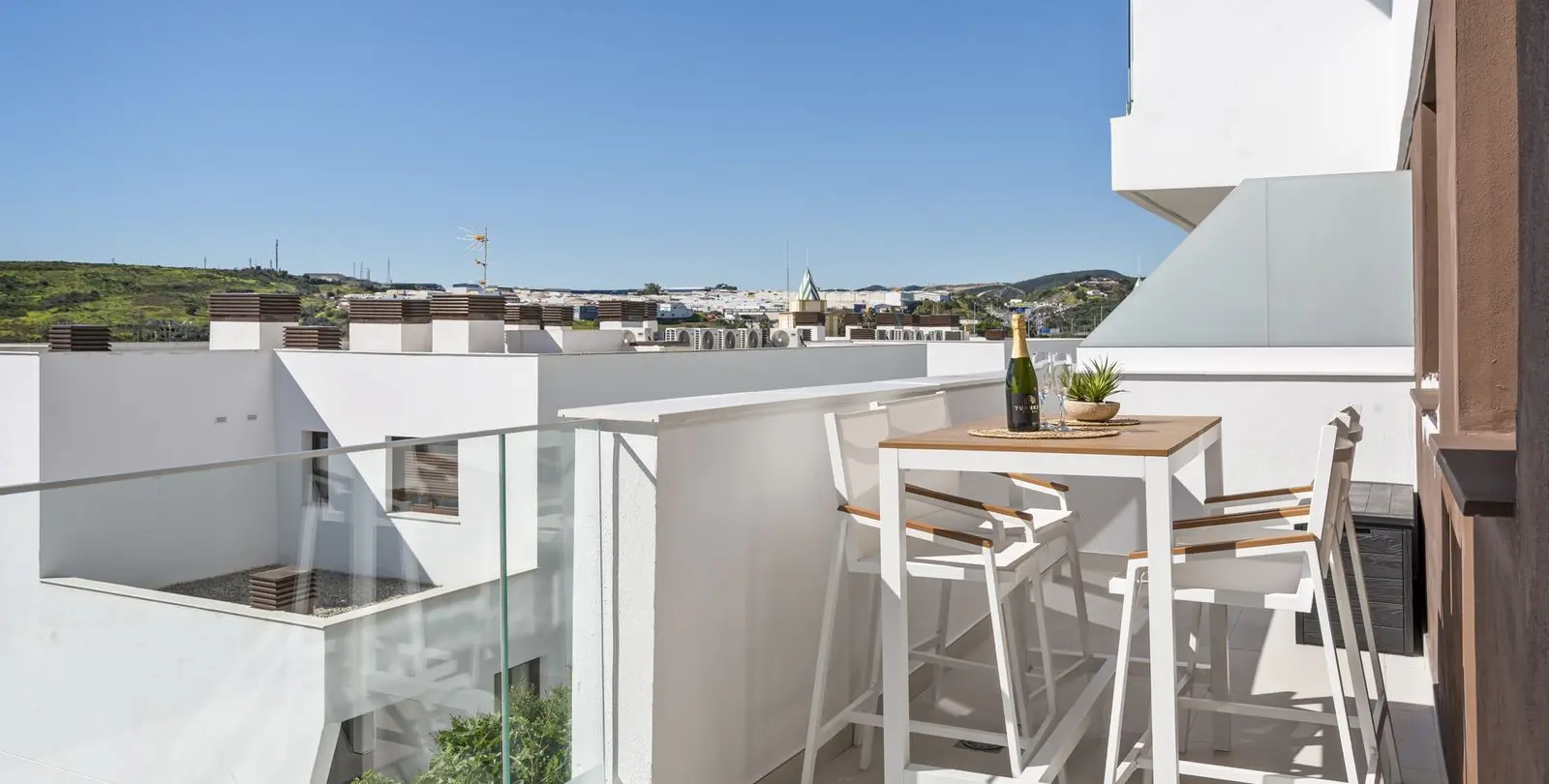 Venta de apartamento en planta baja en Estepona 20