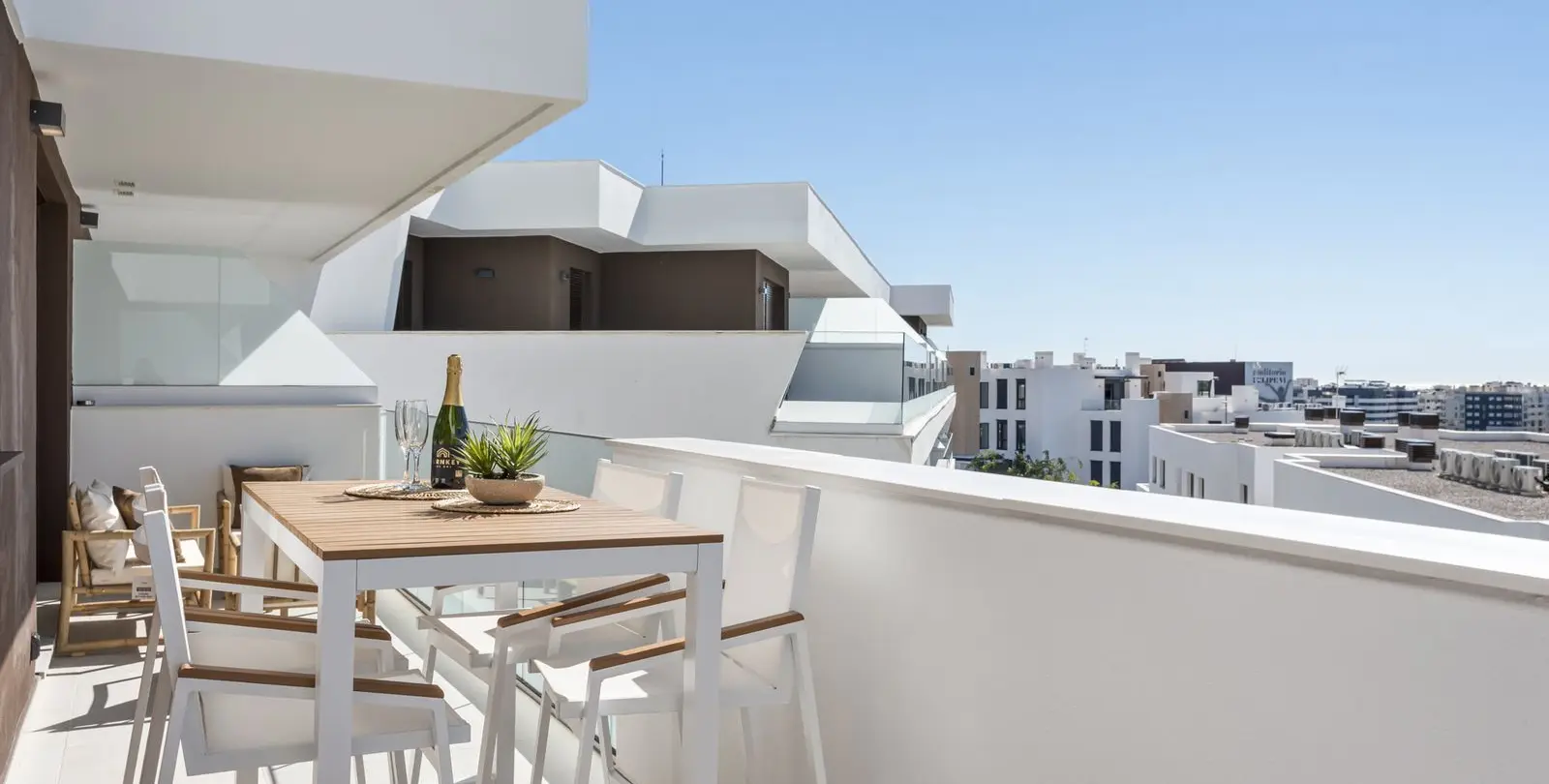 Venta de apartamento en planta baja en Estepona 21