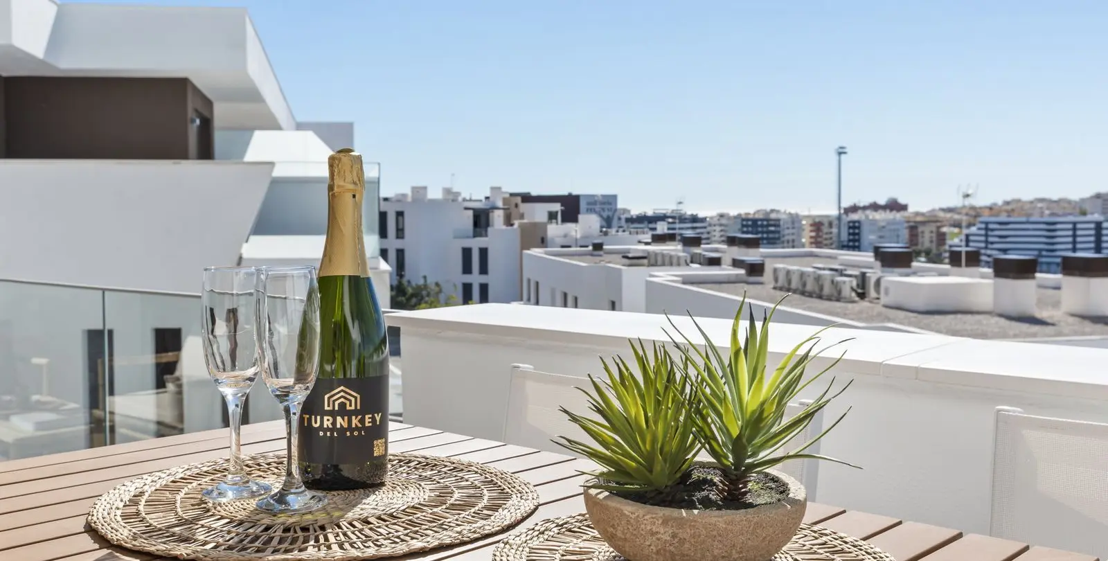 Venta de apartamento en planta baja en Estepona 22