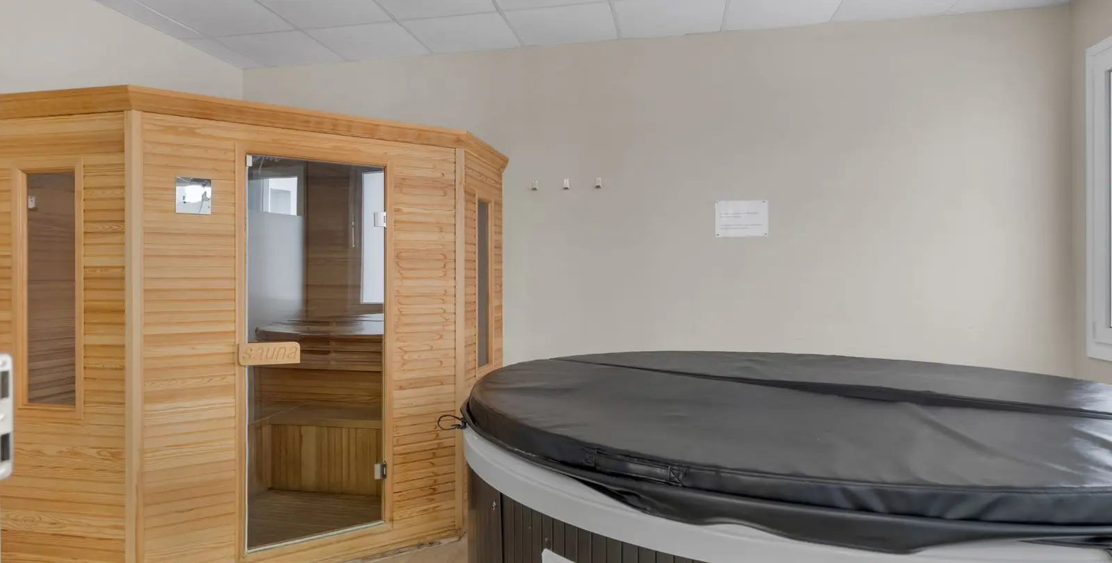 Sale of middle floor apartment in Benalmadena 13
