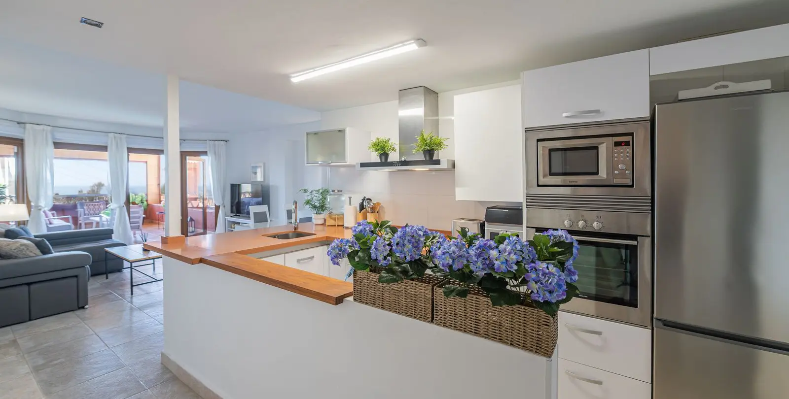 Sale of middle floor apartment in Benalmadena 13