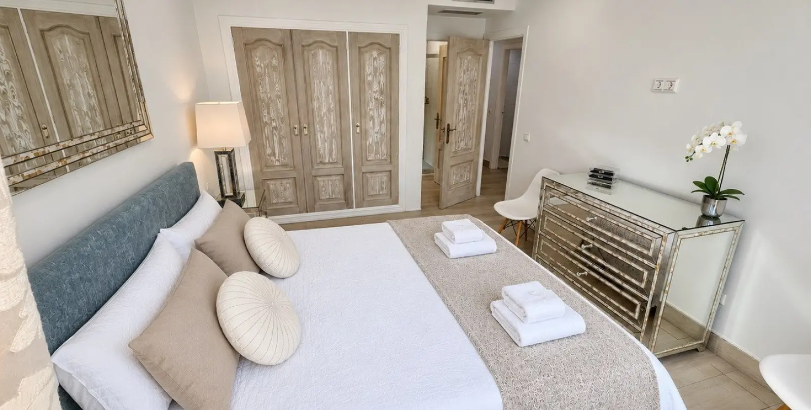 Venta de apartamento en planta baja en Nueva Andalucía 4