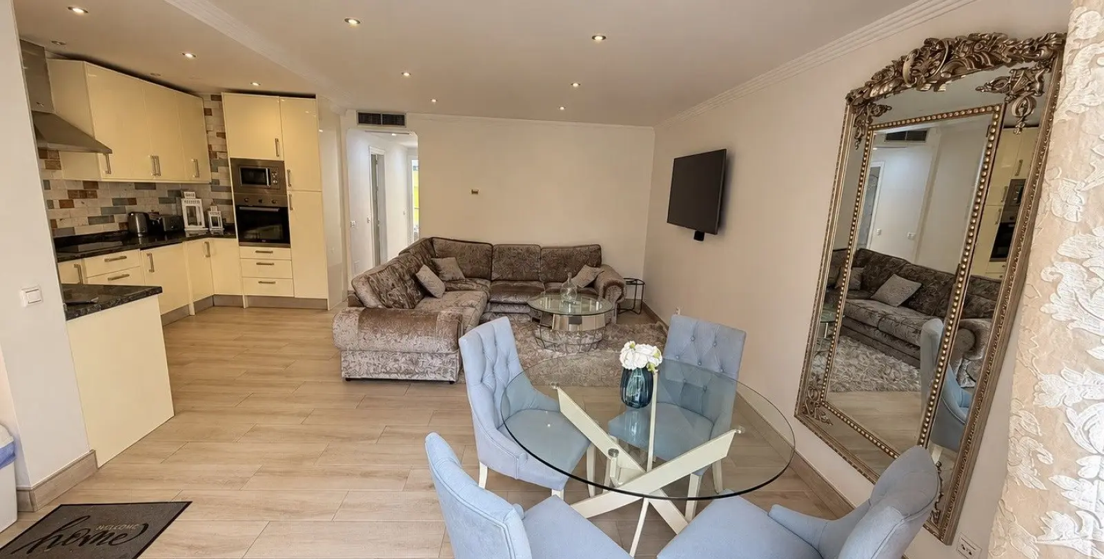 Venta de apartamento en planta baja en Nueva Andalucía 8