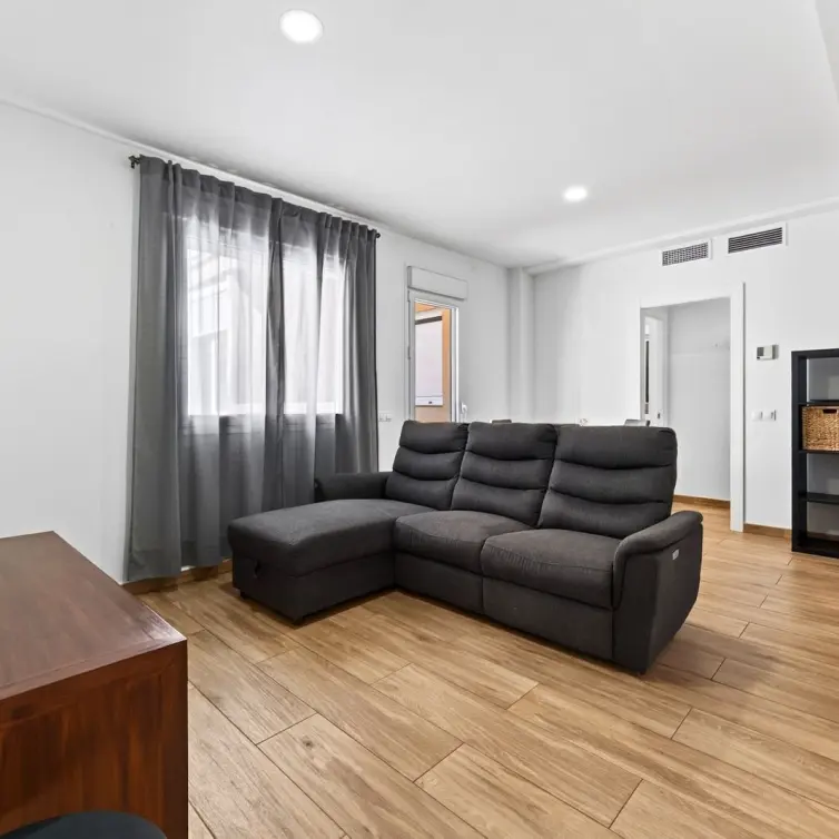 Venta de apartamento en planta media en Centro Histórico