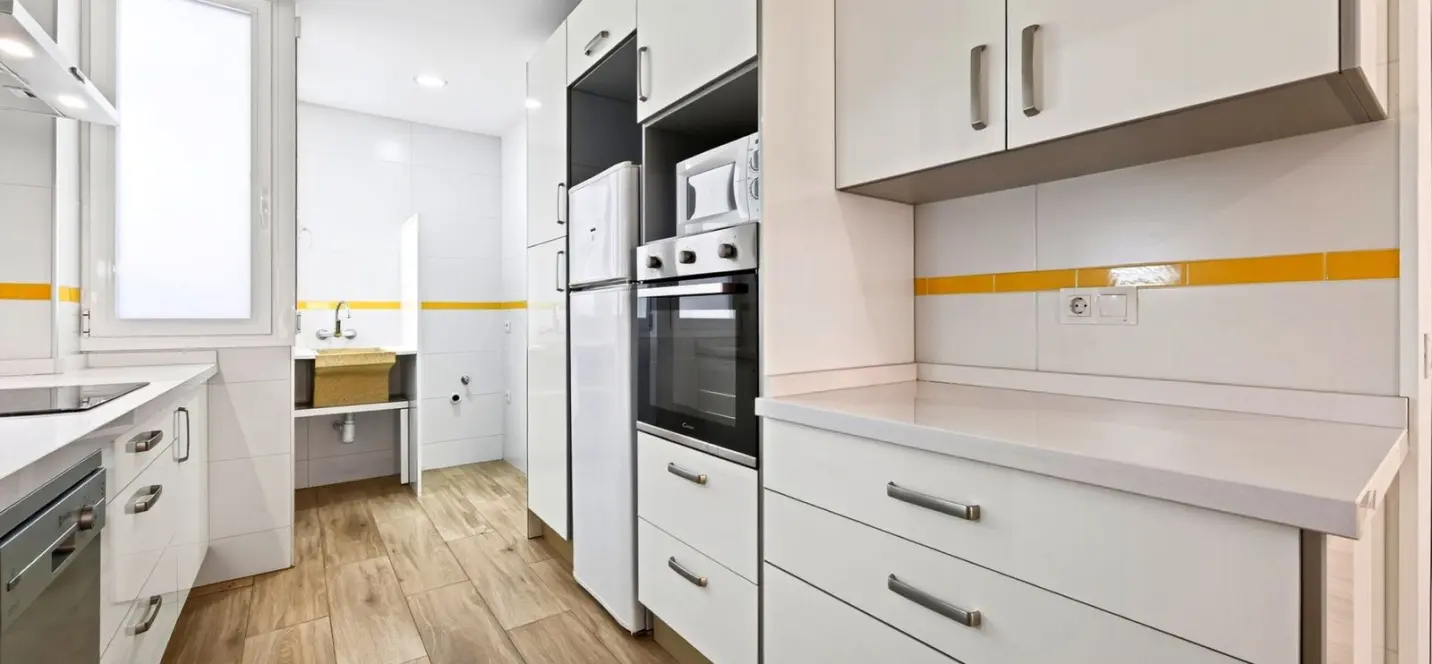 Venta de apartamento en planta media en Centro Histórico 3