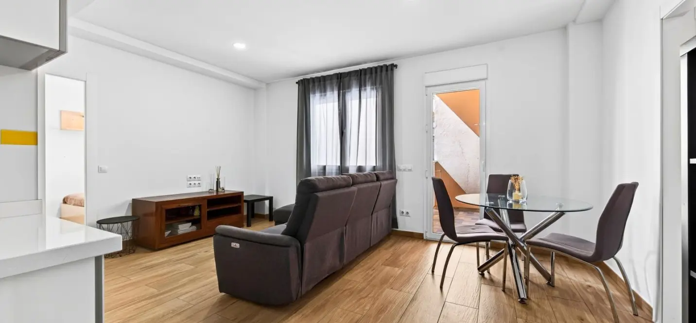Venta de apartamento en planta media en Centro Histórico 4
