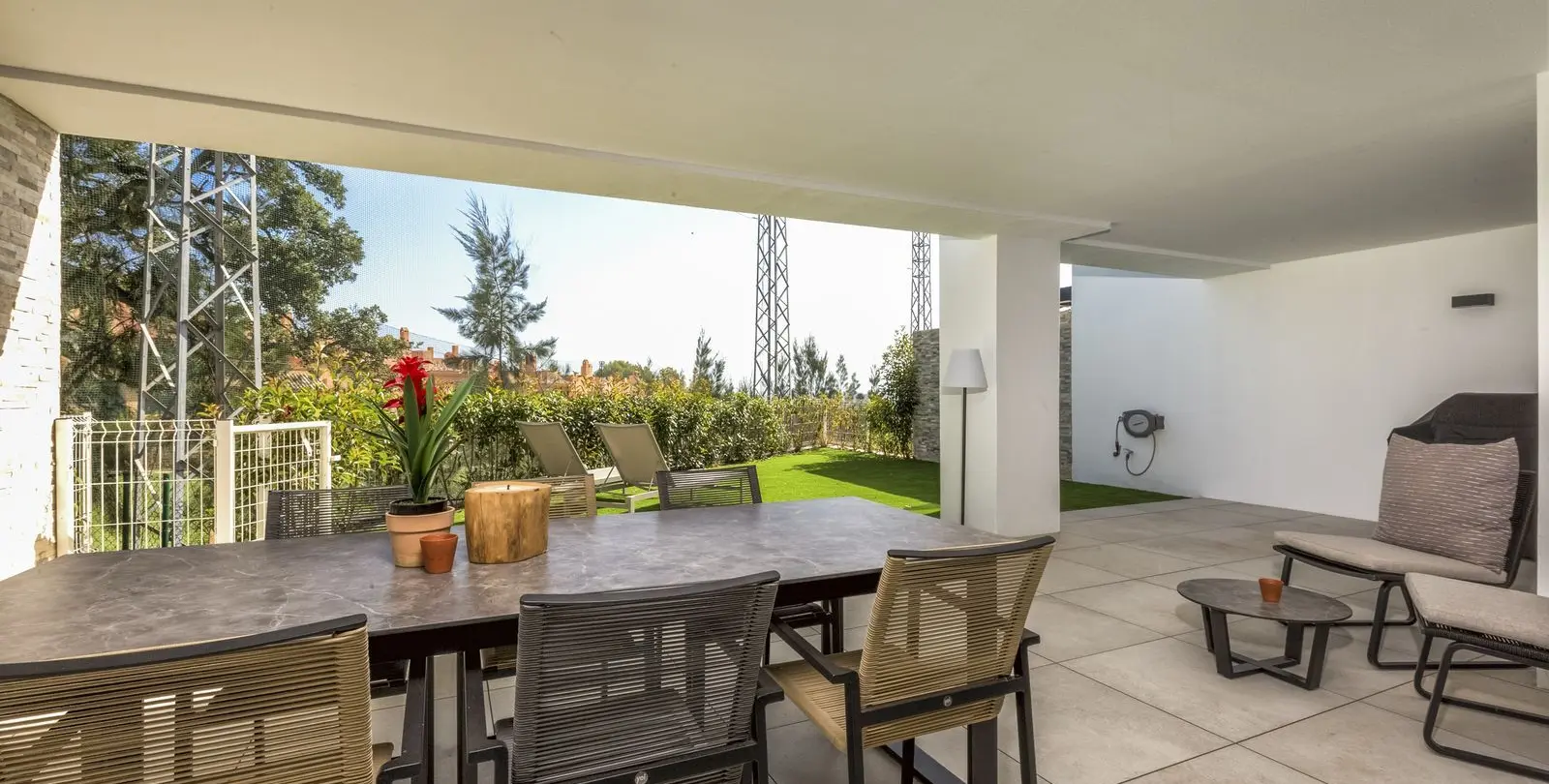 Sale of ground floor apartment in Cabopino 1