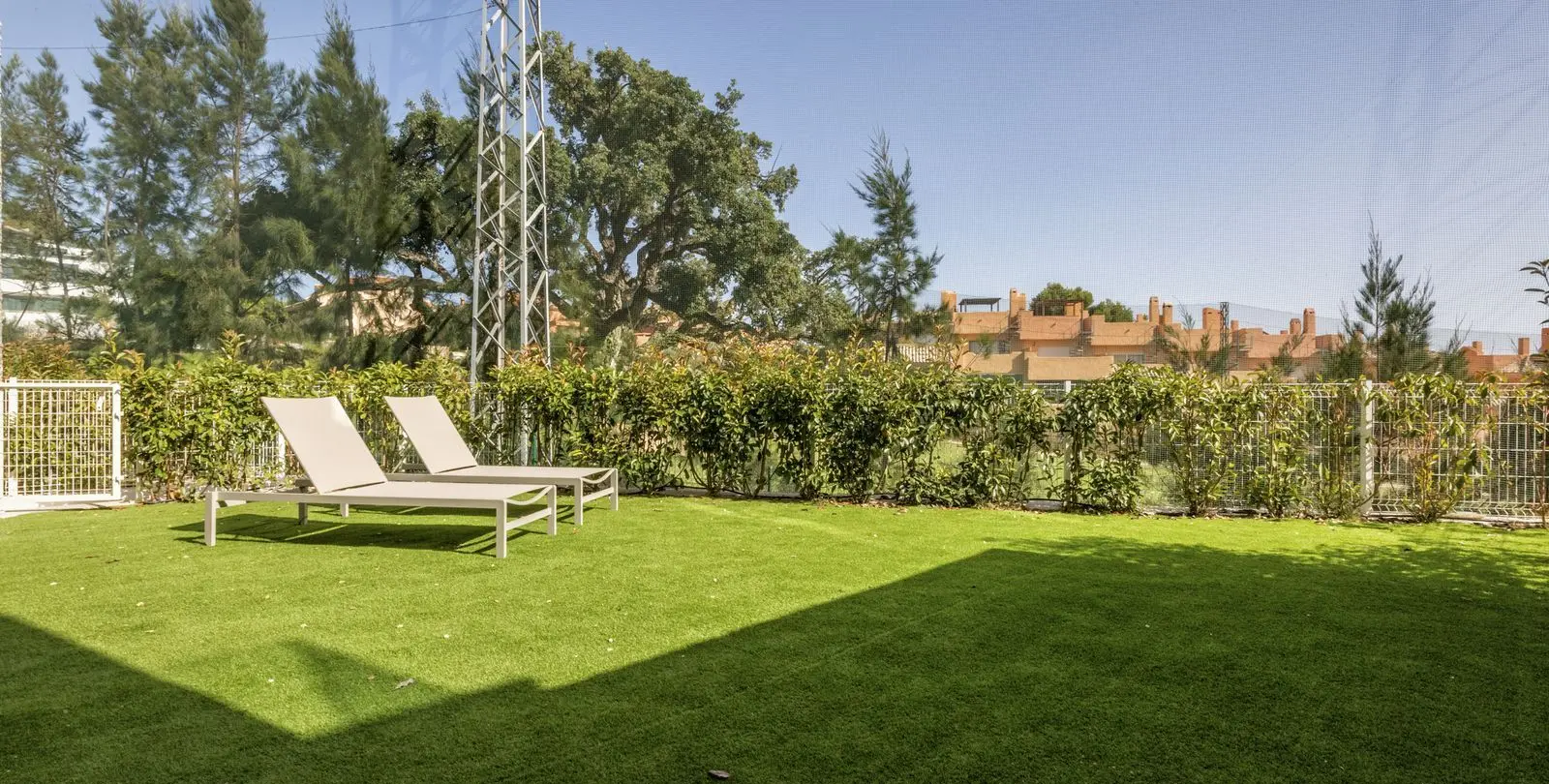 Sale of ground floor apartment in Cabopino 3
