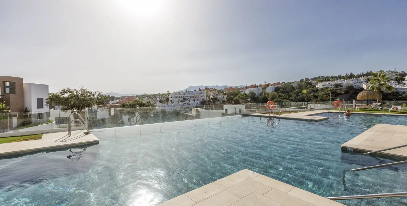 Sale of ground floor apartment in Cabopino 12