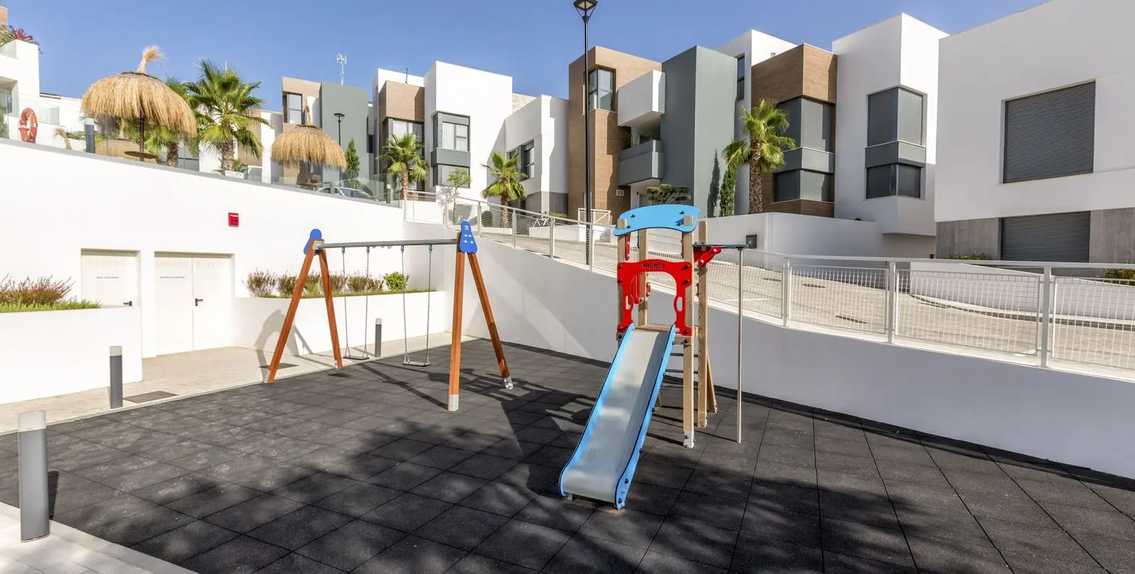 Sale of ground floor apartment in Cabopino 34